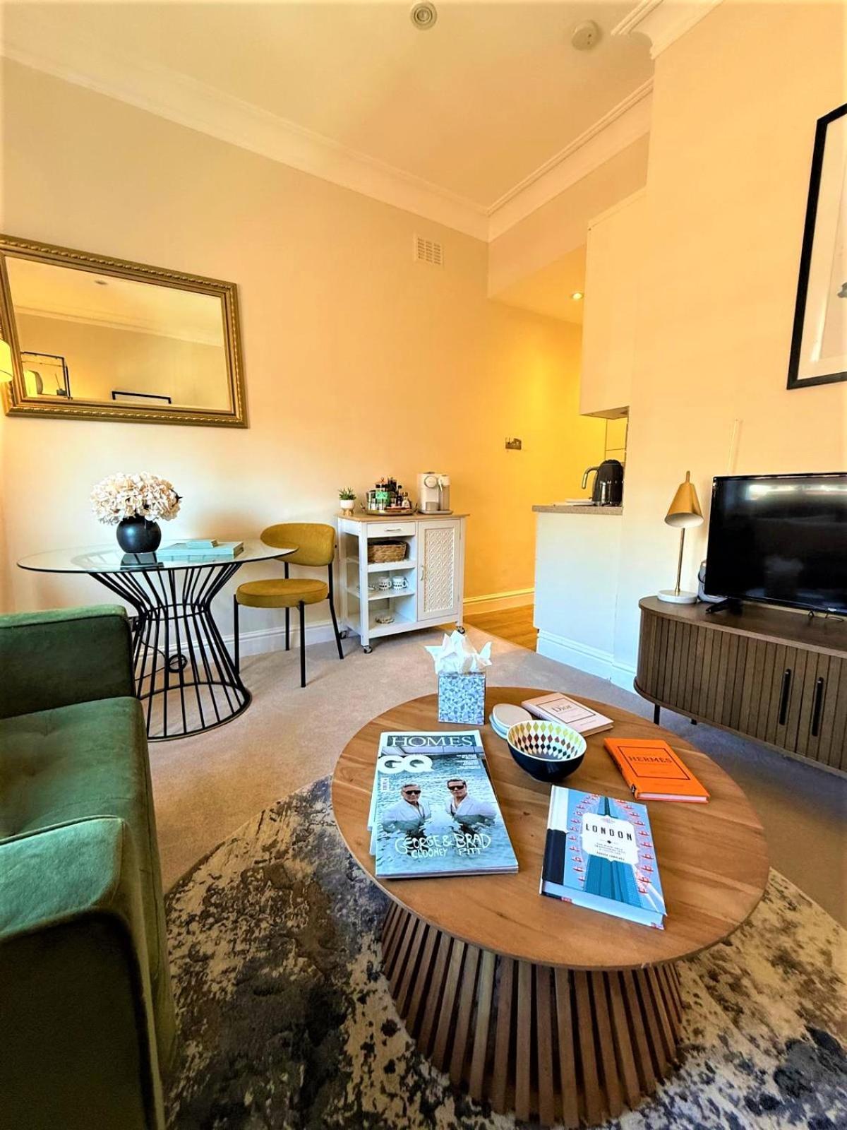 Knightsbridge Stylish 1 Bed Mins From Harrods Appartement Londres